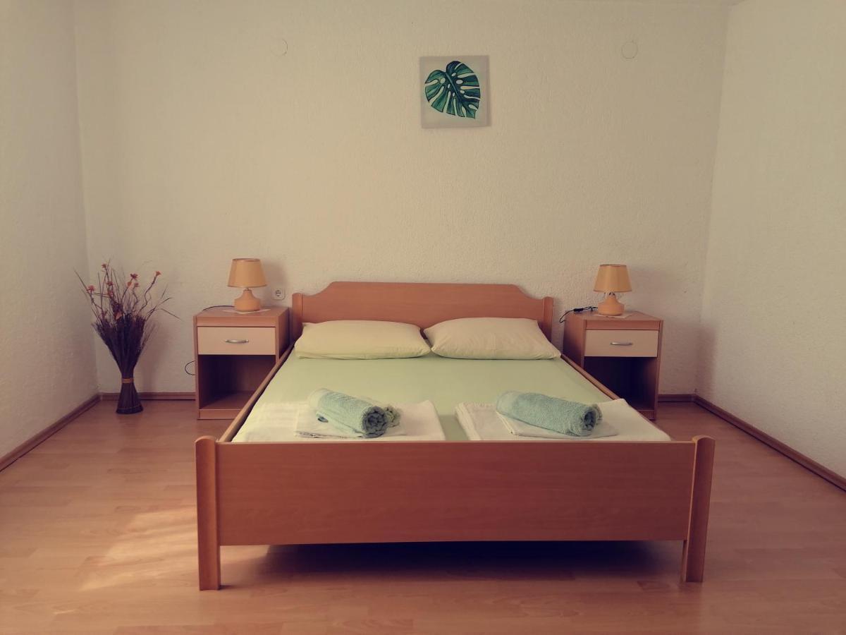 Apartment Ampulica 2 Senj  Esterno foto